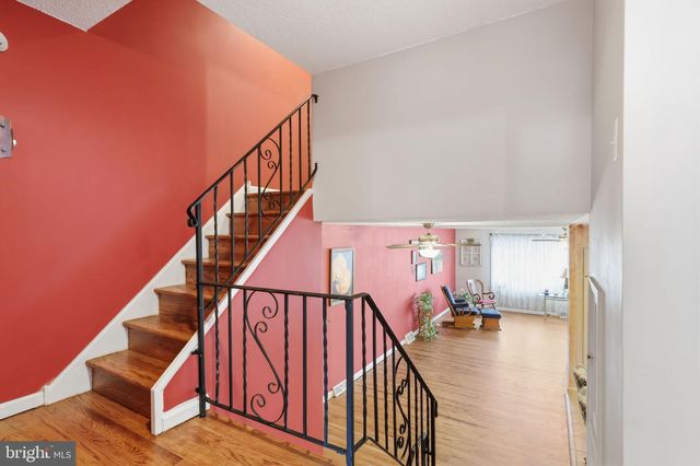 2742 MOWER ST, Philadelphia, PA 19152