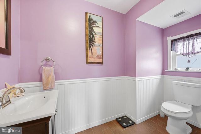 2742 MOWER ST, Philadelphia, PA 19152