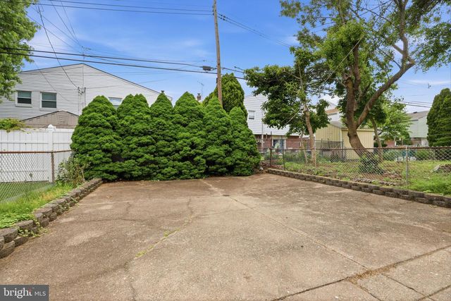 2742 MOWER ST, Philadelphia, PA 19152
