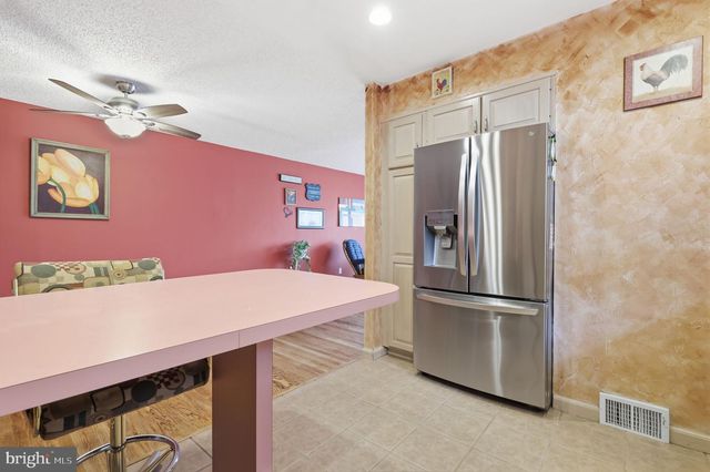 2742 MOWER ST, Philadelphia, PA 19152