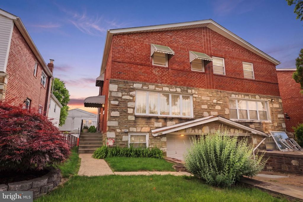 2742 MOWER ST, Philadelphia, PA 19152