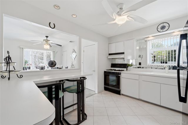 1580 Coates Avenue, Holbrook, NY 11741