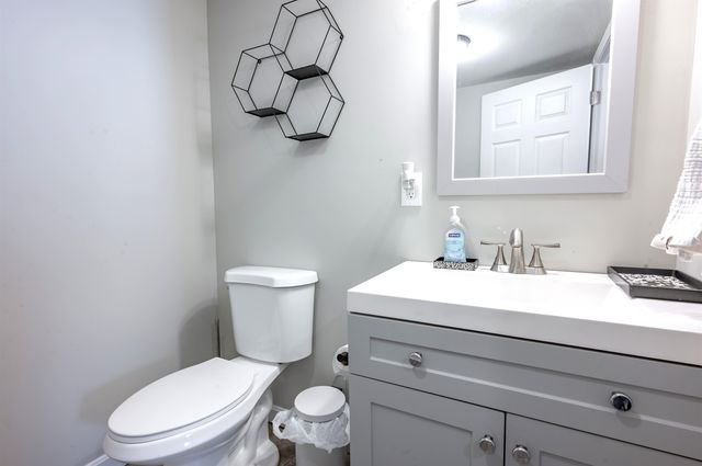 325 Pembroke Hill Road, Pembroke, NH 03275