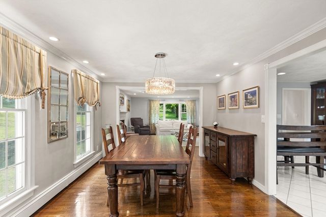 4 Pentucket Ln, Danvers, MA 01923