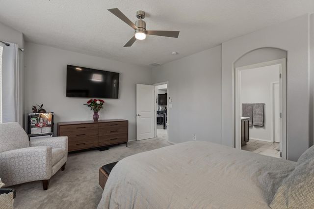 6909 Tombstone Road NW, Albuquerque, NM 87114