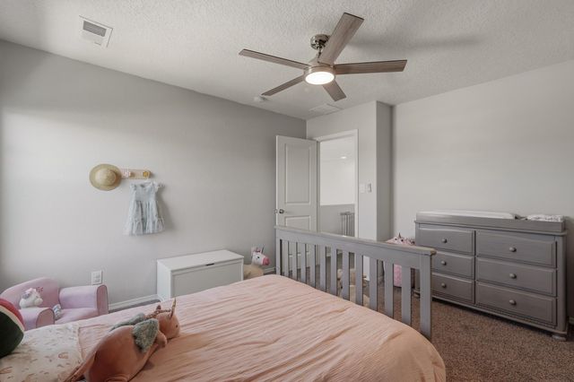 6909 Tombstone Road NW, Albuquerque, NM 87114