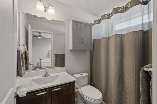 6909 Tombstone Road NW, Albuquerque, NM 87114