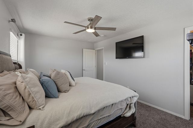6909 Tombstone Road NW, Albuquerque, NM 87114