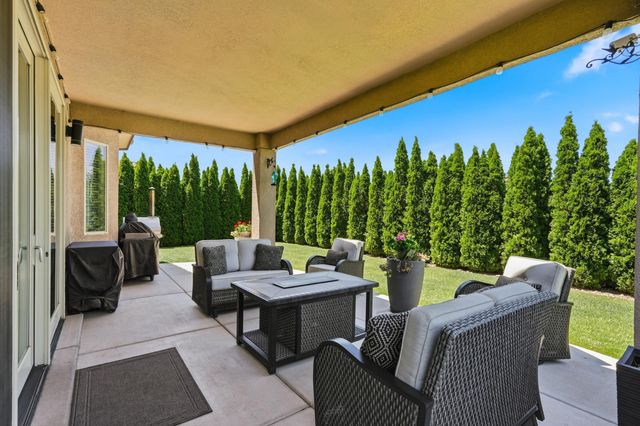 6909 Tombstone Road NW, Albuquerque, NM 87114