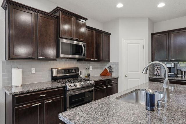 6909 Tombstone Road NW, Albuquerque, NM 87114