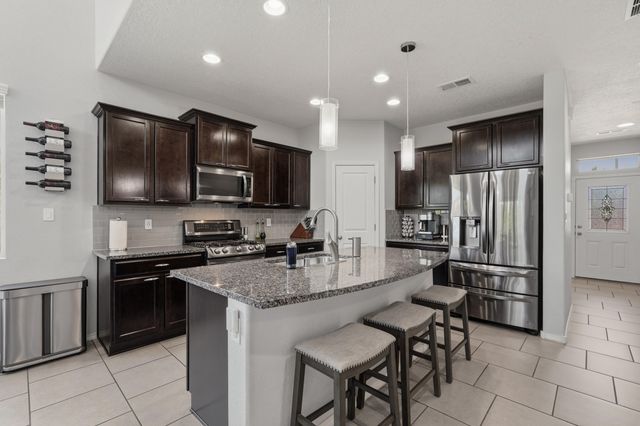 6909 Tombstone Road NW, Albuquerque, NM 87114
