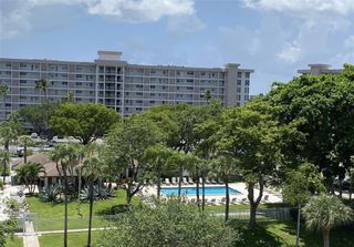 2671 S Course Drive 602, Pompano Beach, FL 33069