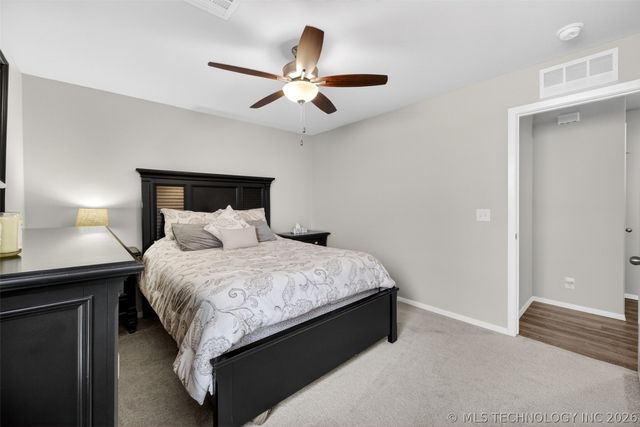 8601 N 76th East Place, Owasso, OK 74055