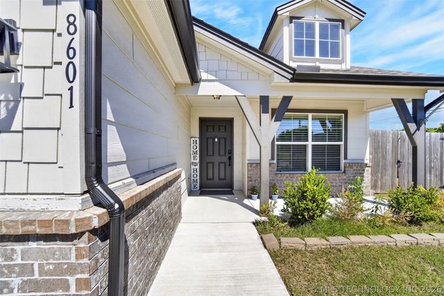 8601 N 76th East Place, Owasso, OK 74055