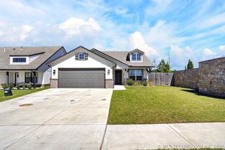 8601 N 76th East Place, Owasso, OK 74055