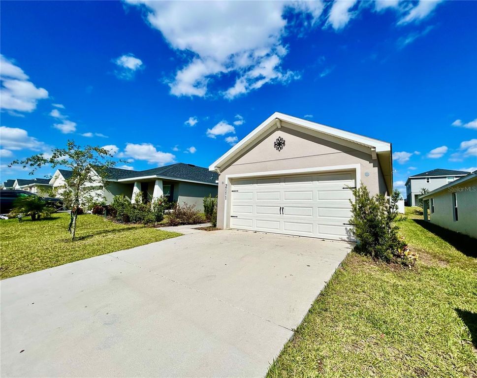 2611 TULIP DRIVE, Davenport, FL 33837