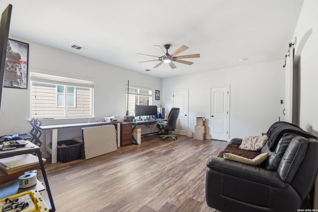 7647 Flecthers, San Antonio, TX 78254