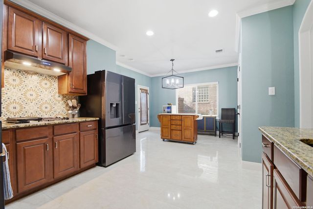7647 Flecthers, San Antonio, TX 78254