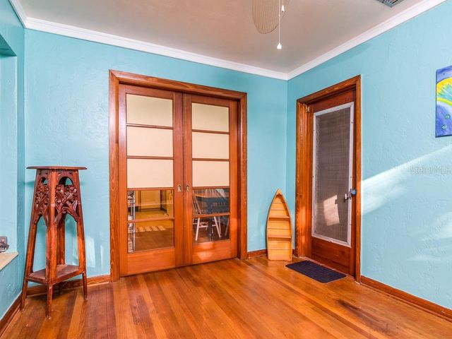3136 W EUCLID AVENUE, Tampa, FL 33629