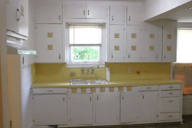 1008 10th Street, Ballinger, TX 76821