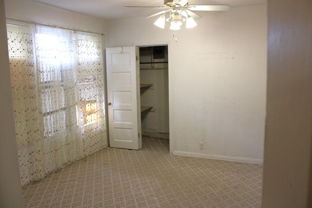 1008 10th Street, Ballinger, TX 76821