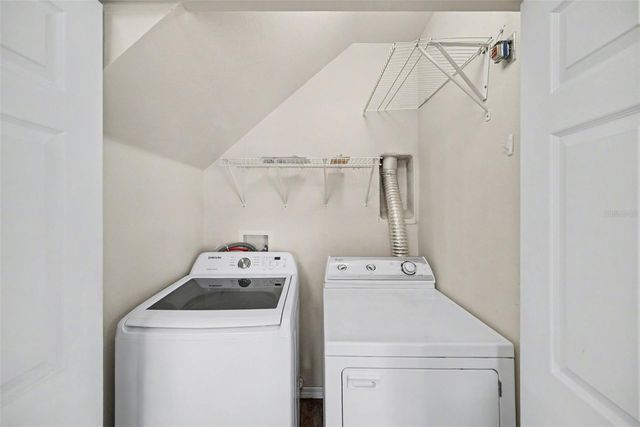 1246 CHARLESWORTH DRIVE, Wesley Chapel, FL 33543