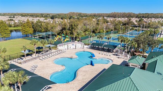 1246 CHARLESWORTH DRIVE, Wesley Chapel, FL 33543