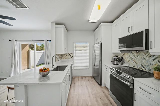 1246 CHARLESWORTH DRIVE, Wesley Chapel, FL 33543