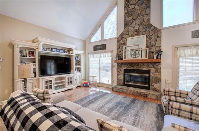 85 Carter SW Road, Cartersville, GA 30120