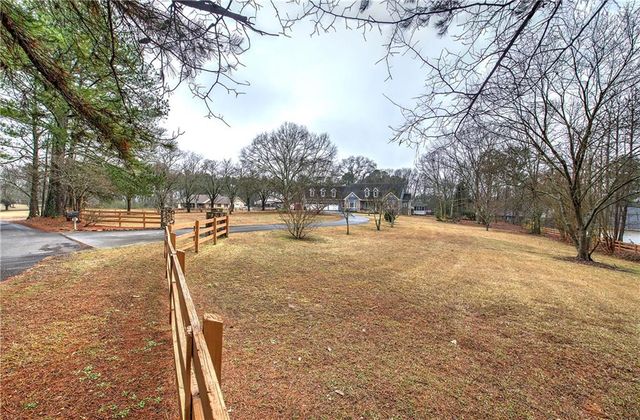 85 Carter SW Road, Cartersville, GA 30120