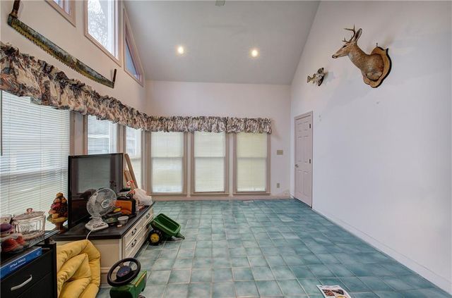 85 Carter SW Road, Cartersville, GA 30120