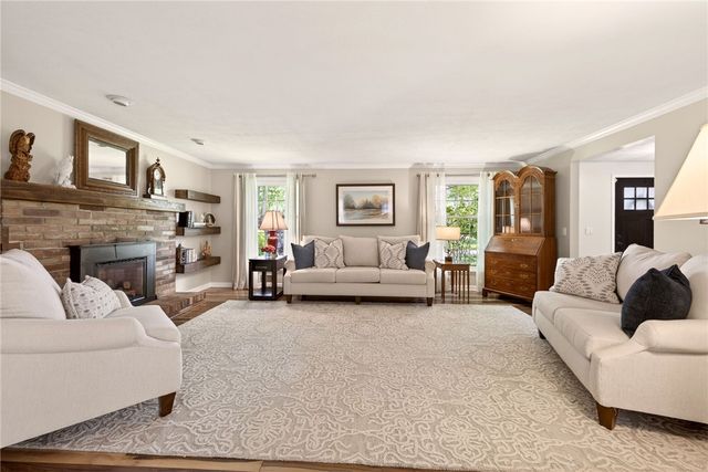 1253 Holley Road, Webster, NY 14580