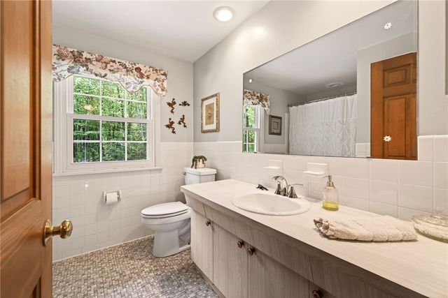 1253 Holley Road, Webster, NY 14580