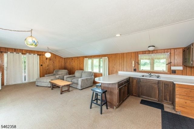 111 Beaver Run Rd, Lafayette Twp., NJ 07848