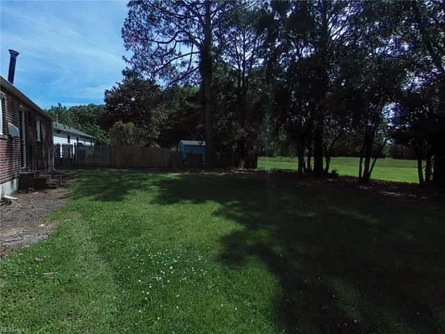 103 Bowen DR, Hampton, VA 23666