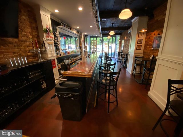 114-118 N CENTRE STREET, Pottsville, PA 17901