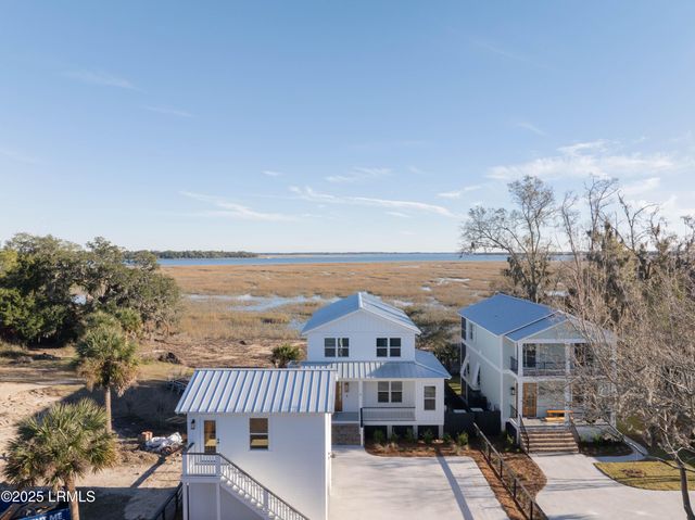 4 Willis Way, Port Royal, SC 29935