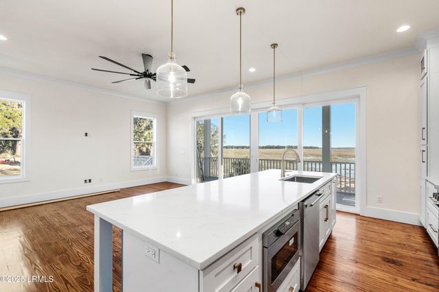 4 Willis Way, Port Royal, SC 29935