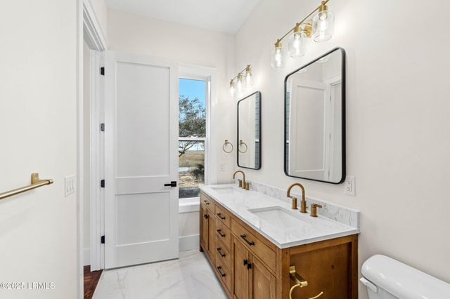 4 Willis Way, Port Royal, SC 29935