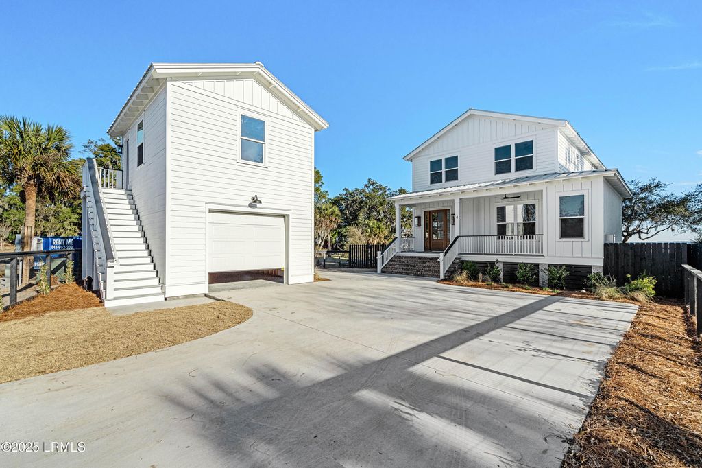 4 Willis Way, Port Royal, SC 29935