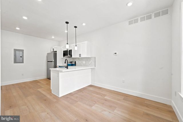 6109 DELANCEY ST, Philadelphia, PA 19143