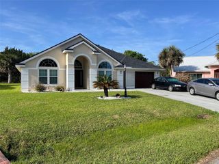 9 CENTRAL PLACE, Palm Coast, FL 32137