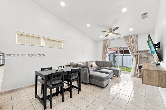 7330 W 30th Ave, Hialeah, FL 33018