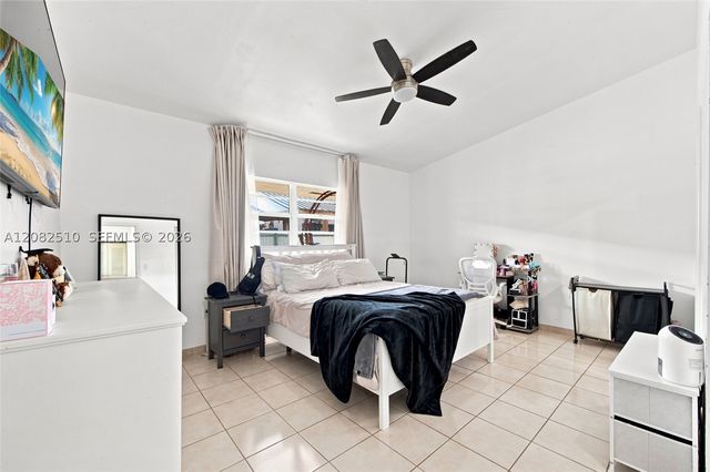 7330 W 30th Ave, Hialeah, FL 33018