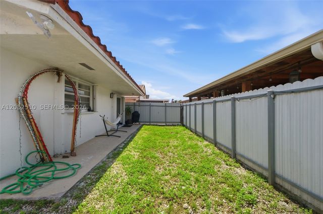 7330 W 30th Ave, Hialeah, FL 33018