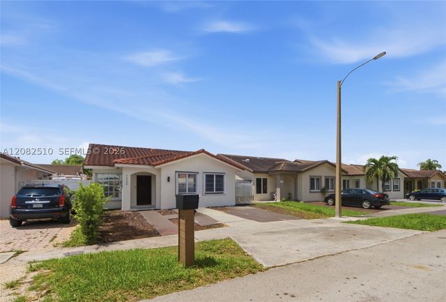 7330 W 30th Ave, Hialeah, FL 33018