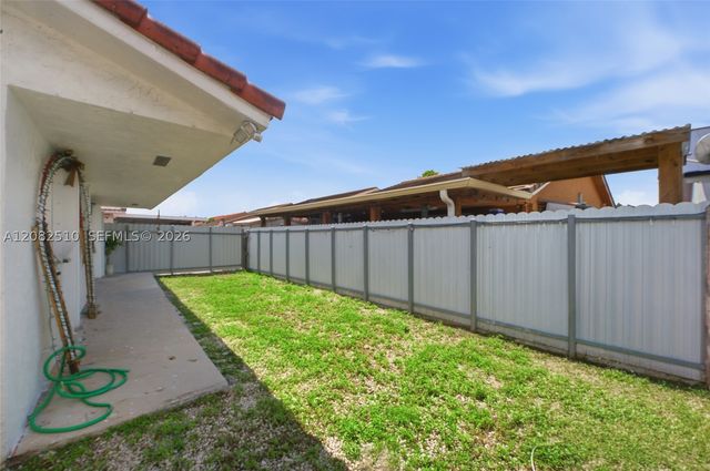 7330 W 30th Ave, Hialeah, FL 33018
