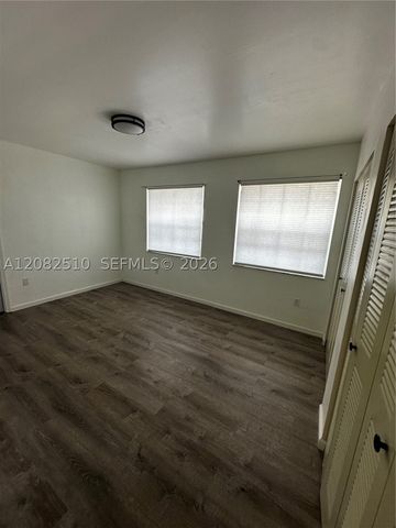 7330 W 30th Ave, Hialeah, FL 33018