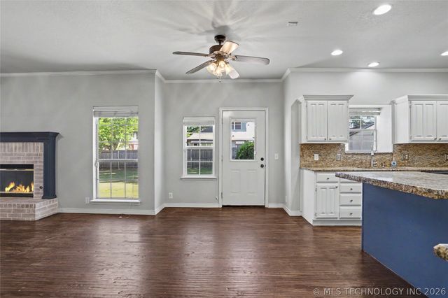 4428 W Urbana Street, Broken Arrow, OK 74012