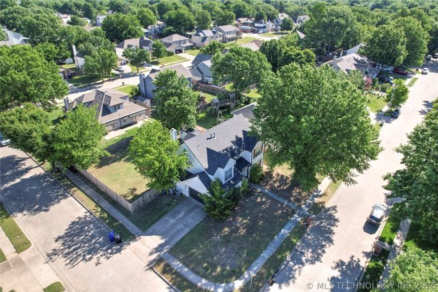 4428 W Urbana Street, Broken Arrow, OK 74012